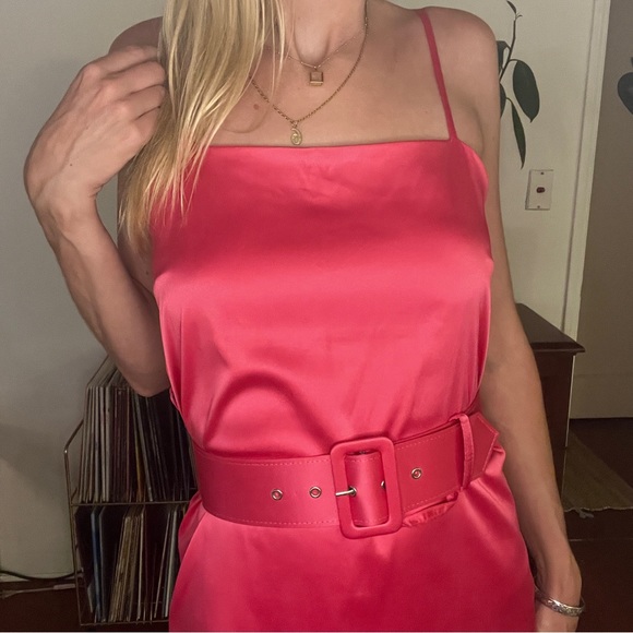 Zara Hot Pink Mod Silky Mini Dress with Belt - Picture 3 of 5